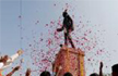Nation remembers Jawaharlal Nehru on his 127 birth anniversary